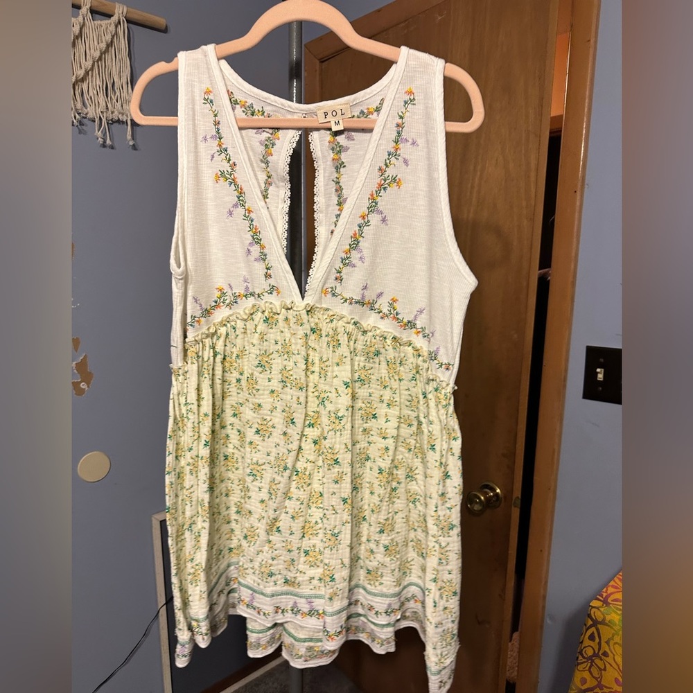 POL Floral Embroidered Sleeveless Blouse - White and Yellow